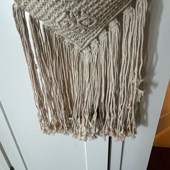 Macrame Woven Hanging decor - Picture 2 of 6